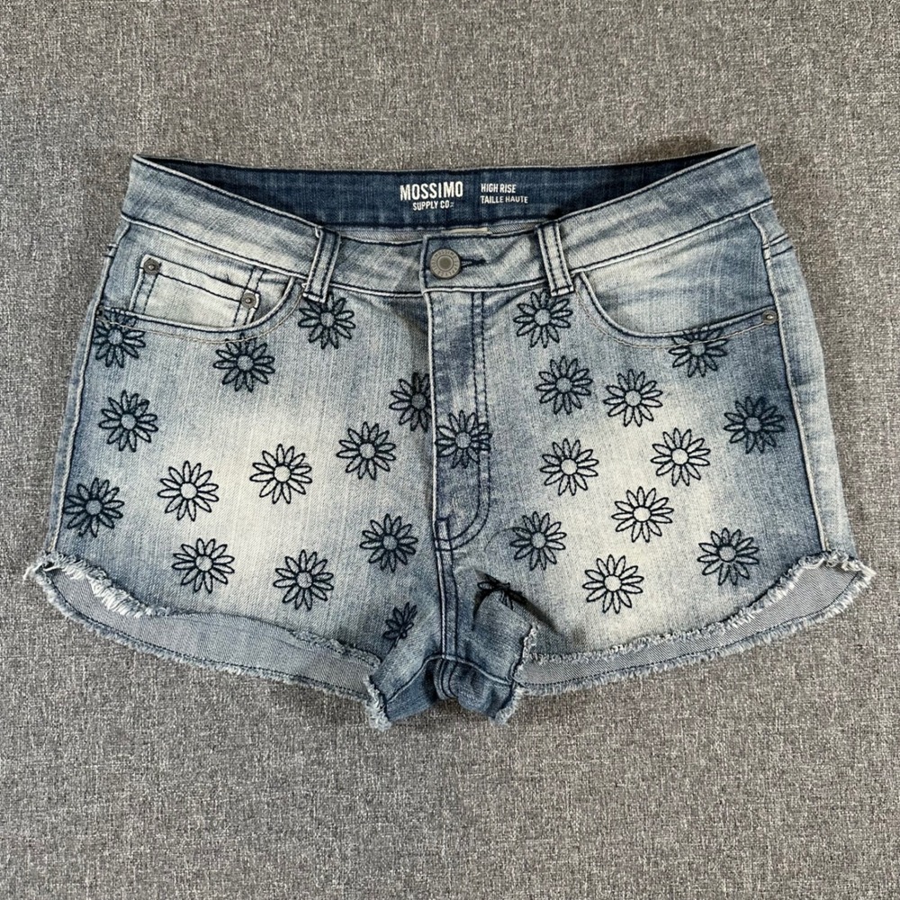 Mossimo Daisy Embroidered‎ High Rise Denim Shorts Light Wash Blue Womens 11 Boho